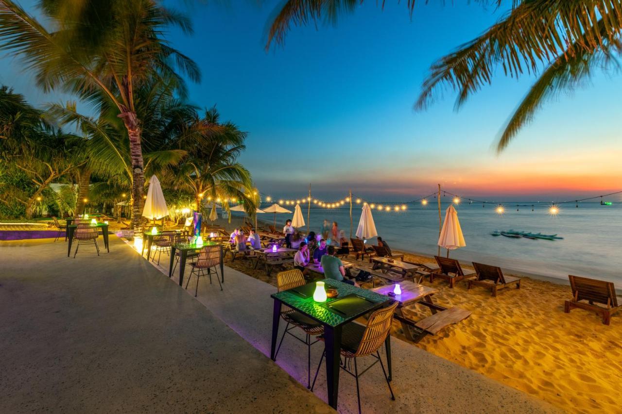 Sunset Beach Resort And Spa Phu Quoc Exterior photo